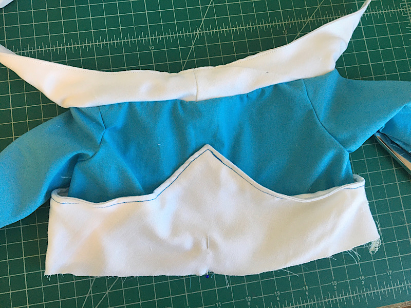 sew the belt to the bodice