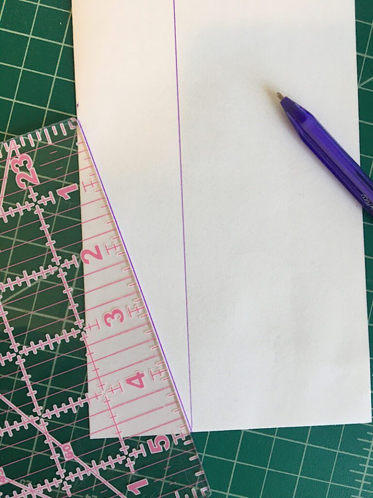 making a triangle gusset pattern with ruler
