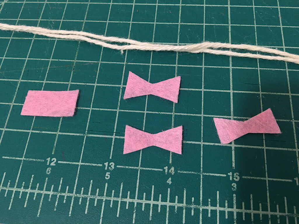 cutting felt bows for the kite