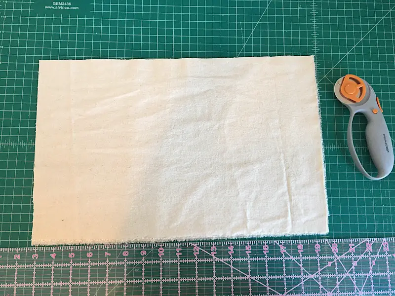 cutting canvas fabric for back of pillow cover