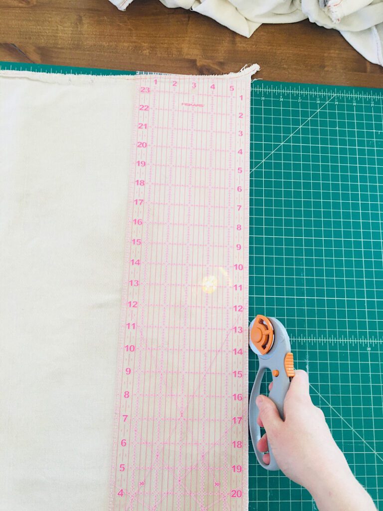 using rotary mat to cut strips of diapers