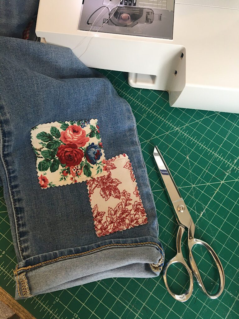 Four Marrs and One Venus: Patch holes with lace  How to patch jeans, Denim  crafts, Sewing tutorials