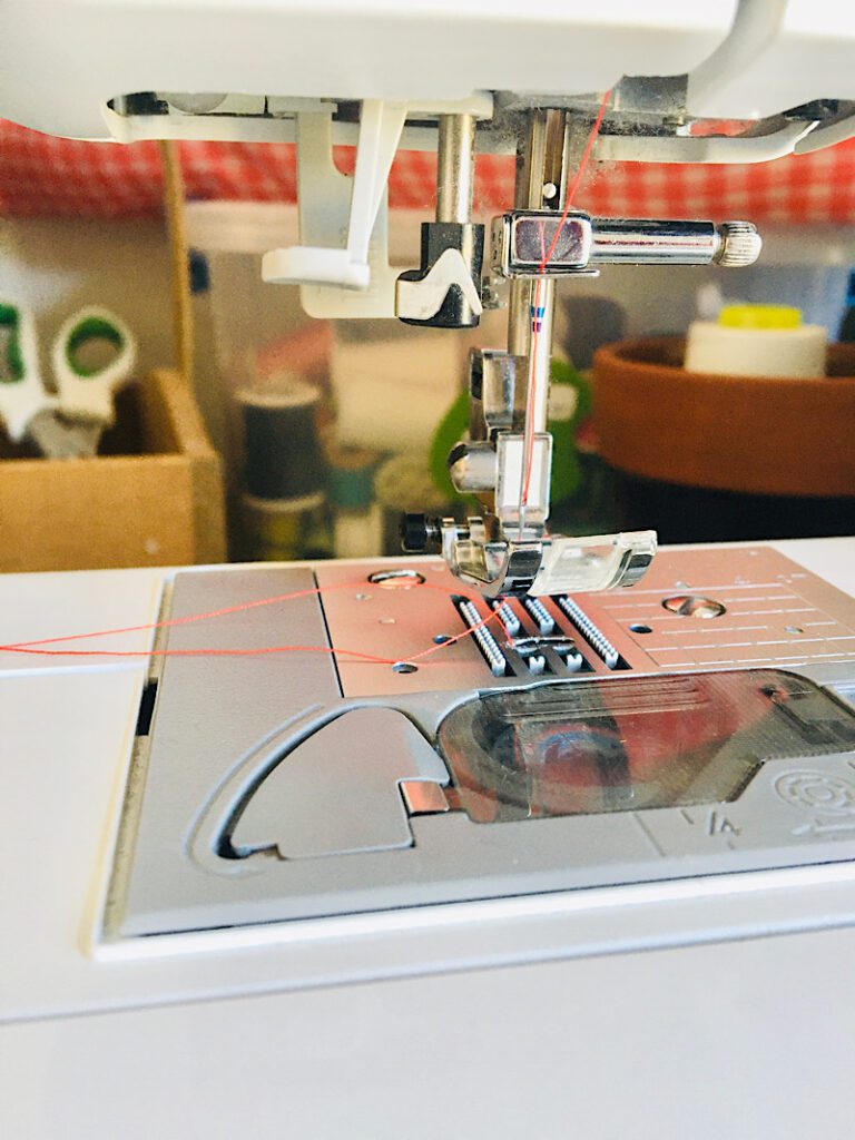 How to Thread Your Sewing Machine (and Start Sewing Again!) - Splendry