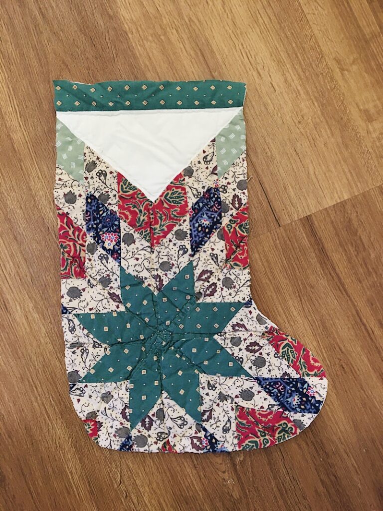 How to make a quilt into a stocking