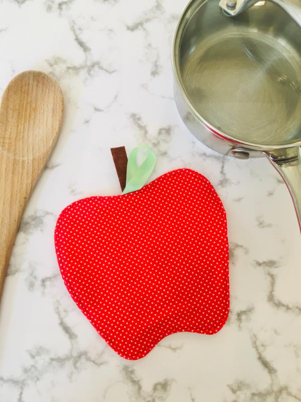 apple pot holder