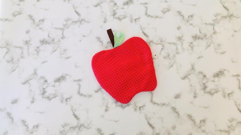 topstitch around apple