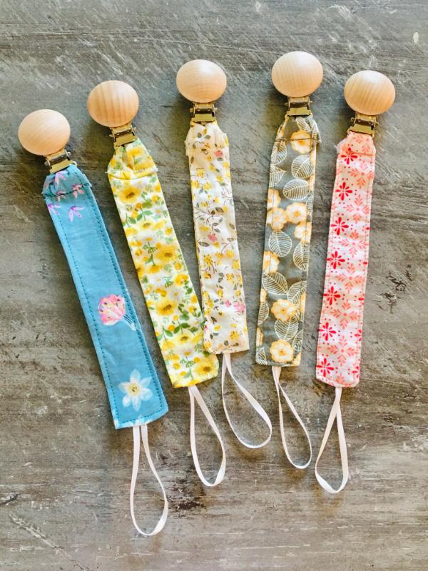 set of DIY binky pacifier clips with wood clips