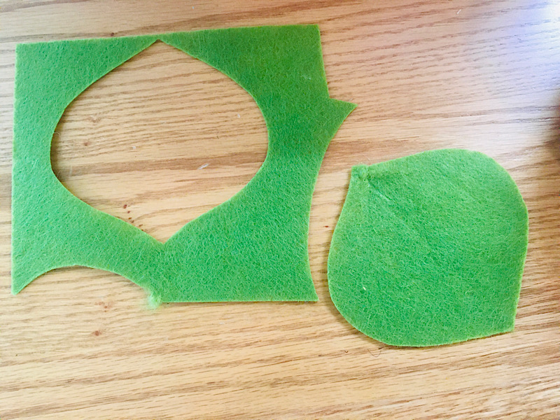 felt leaf for pumpkin