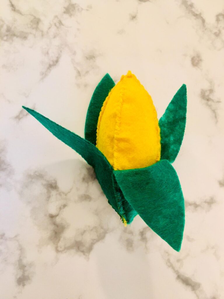 DIY Felt fabric corn on the cob