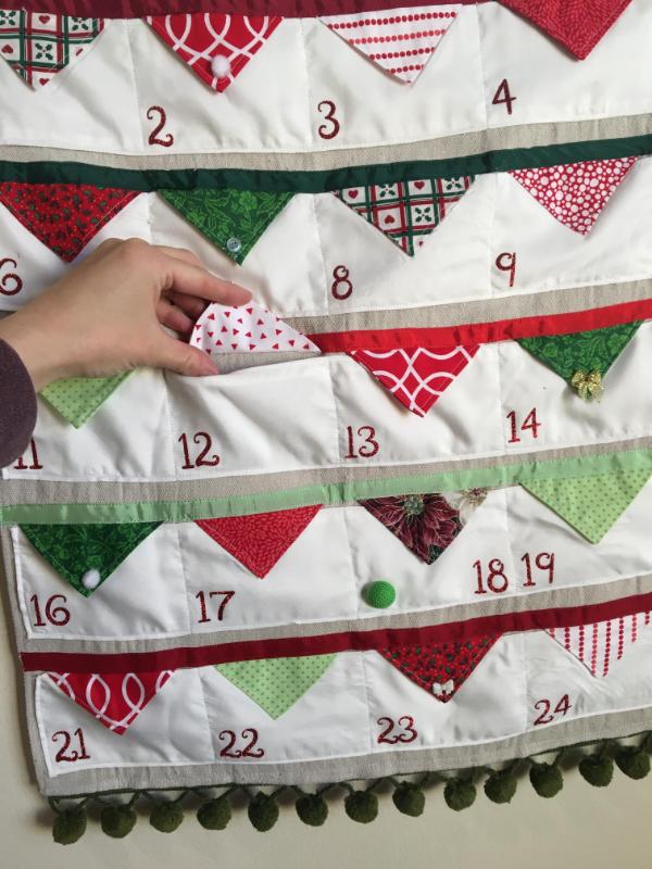 diy fabric advent calendar with pockets sewing pattern free