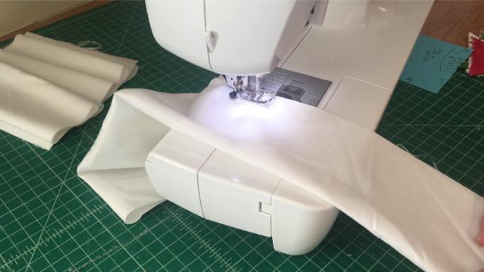 sewing the tube pockets